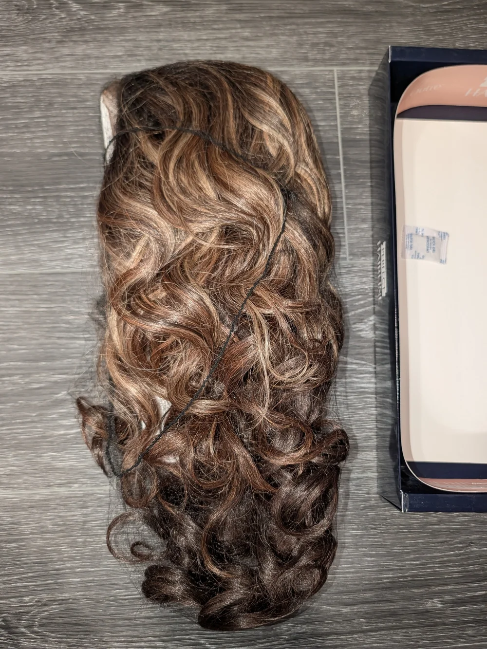 FABIENNE - Outre Perfect Hairline Synthetic 13x6 HD Lace Front Wig